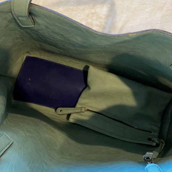 Blue Reversible Tote bag - Picture 3 of 4